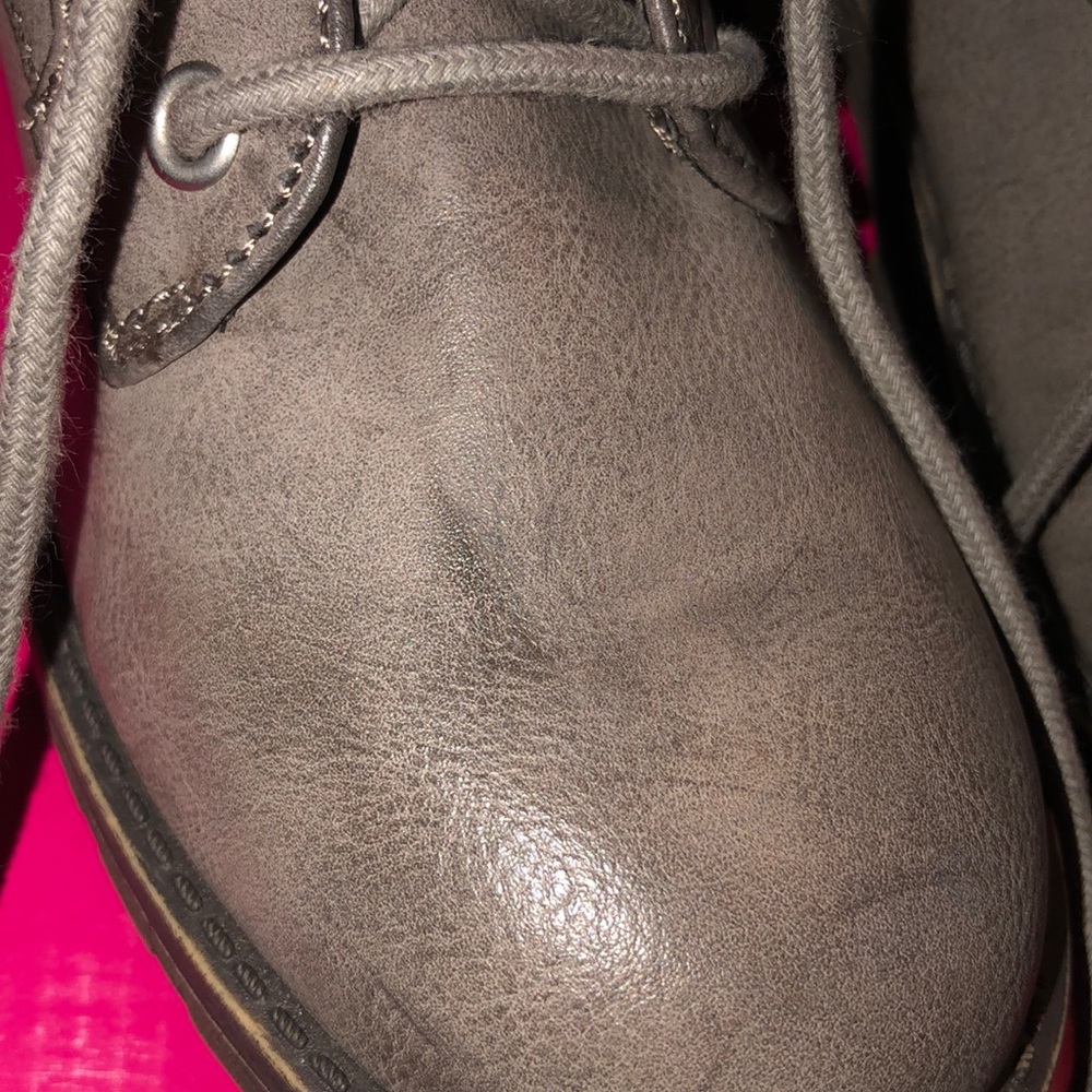 Boots 🥾 - Picture 7 of 10
